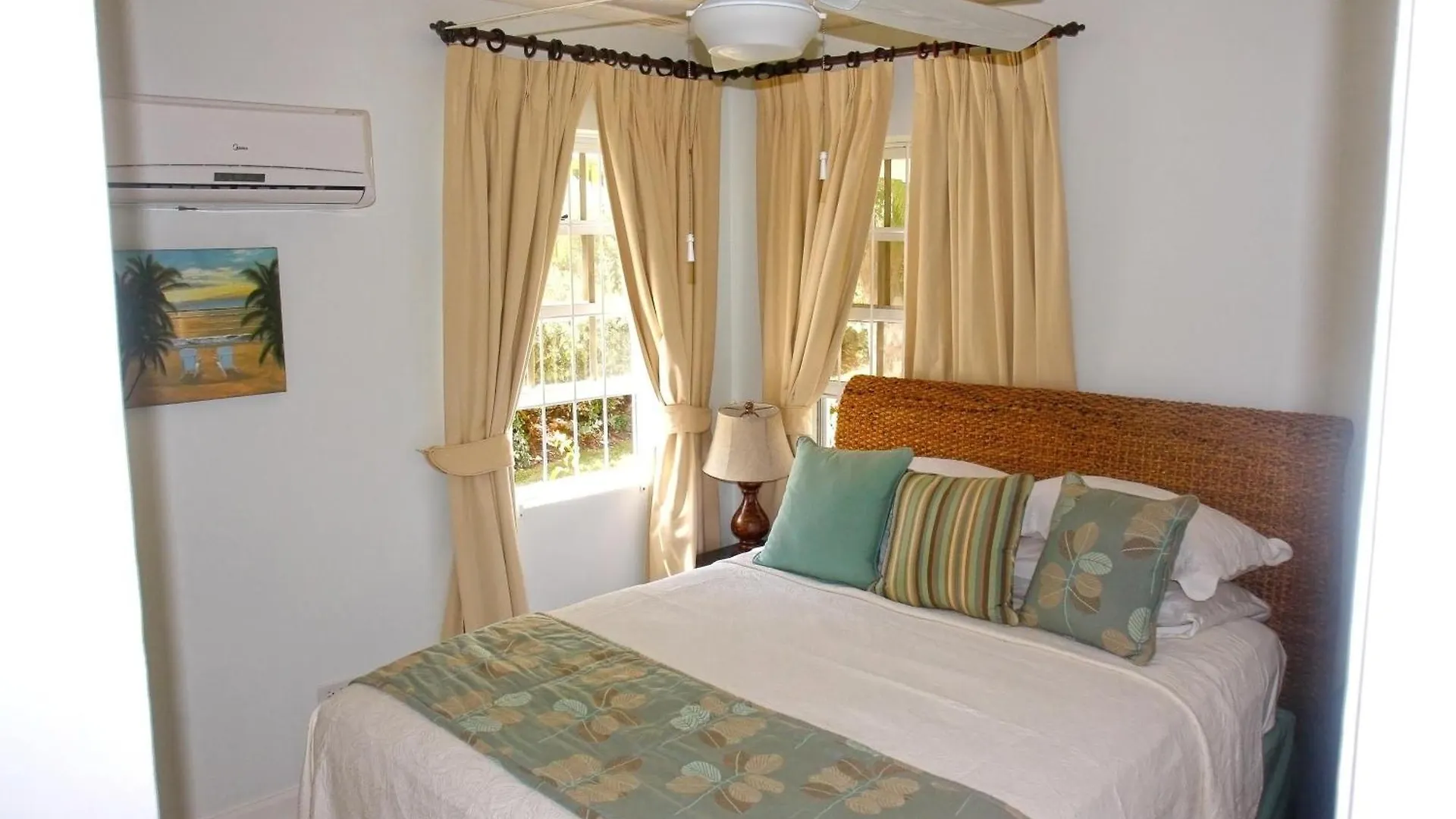 Holiday home Zenbreak Silver Sands Villa 3 Christ Church